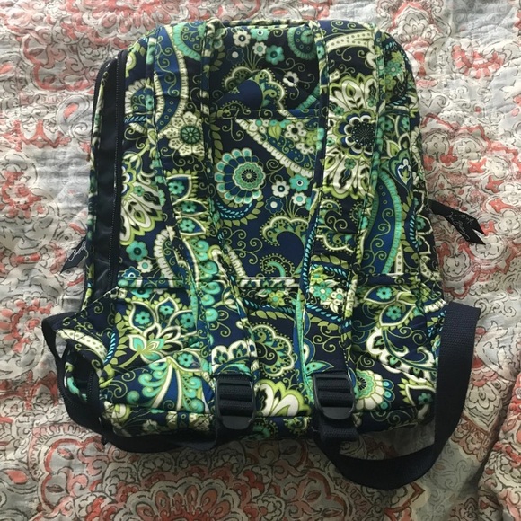 Vera Bradley backpack - Picture 2 of 3